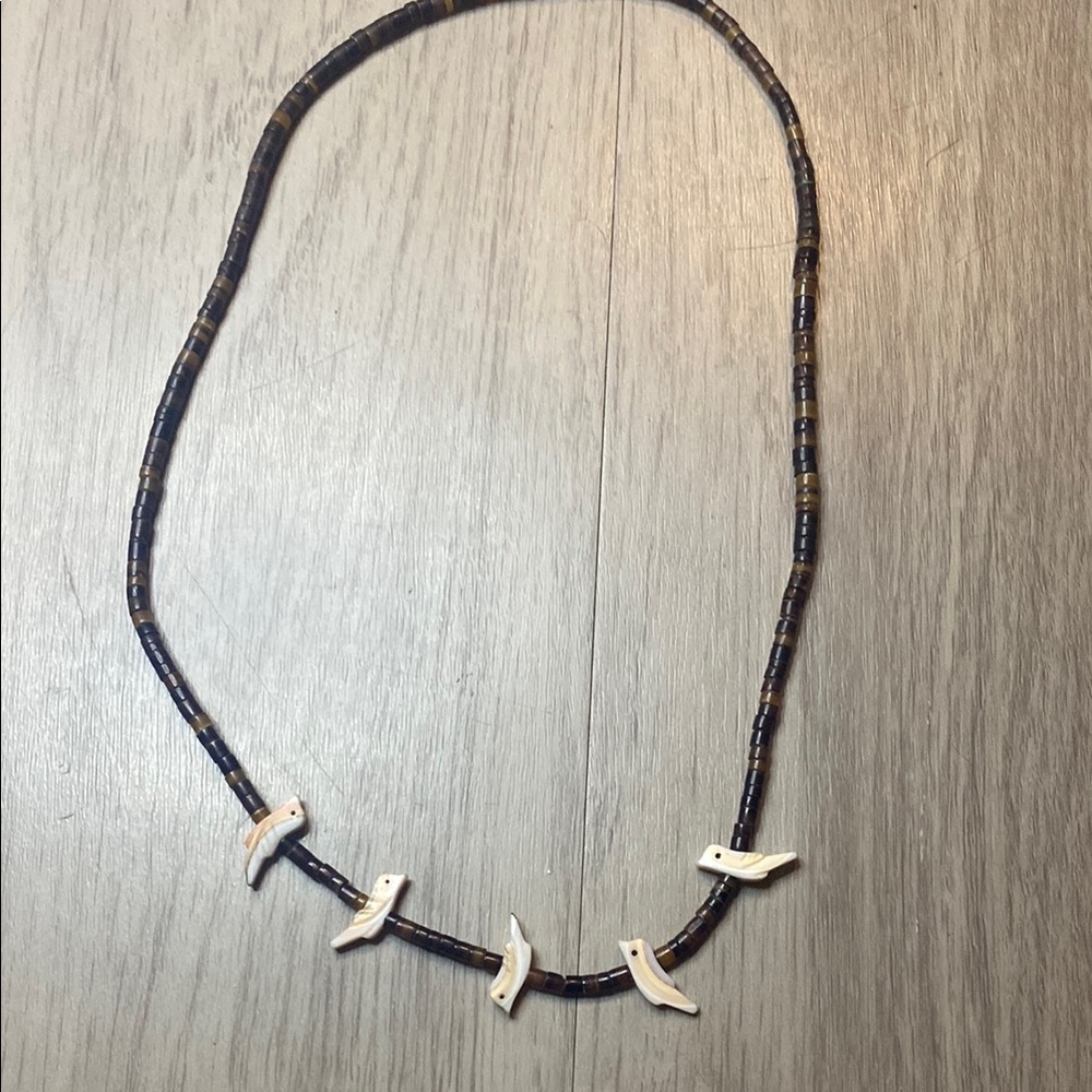 VTG Native Zuni Carved Fetish Bird Necklace